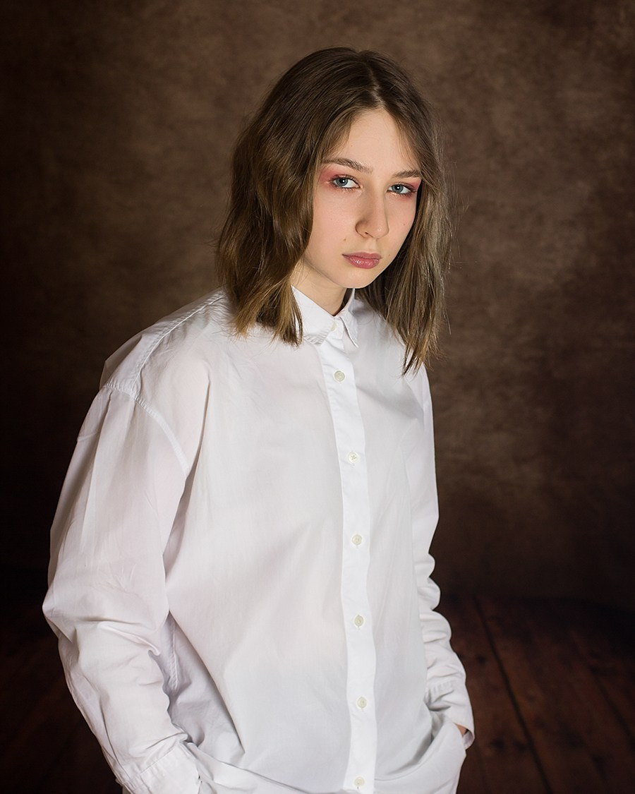 Фотографии старшеклассников для выпускного альбома как в школе ,так и на улице. ВЫПУСКНЫЕ АЛЬБОМЫ для детского сада и школы Санкт-Петербург и Лен. область