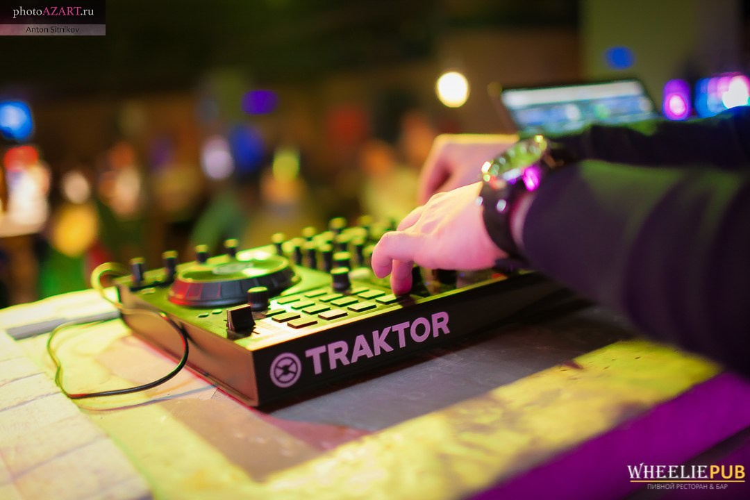 Клубная вечеринка «День рождения всех» | 27.11.2015 г. Галерея Фантим