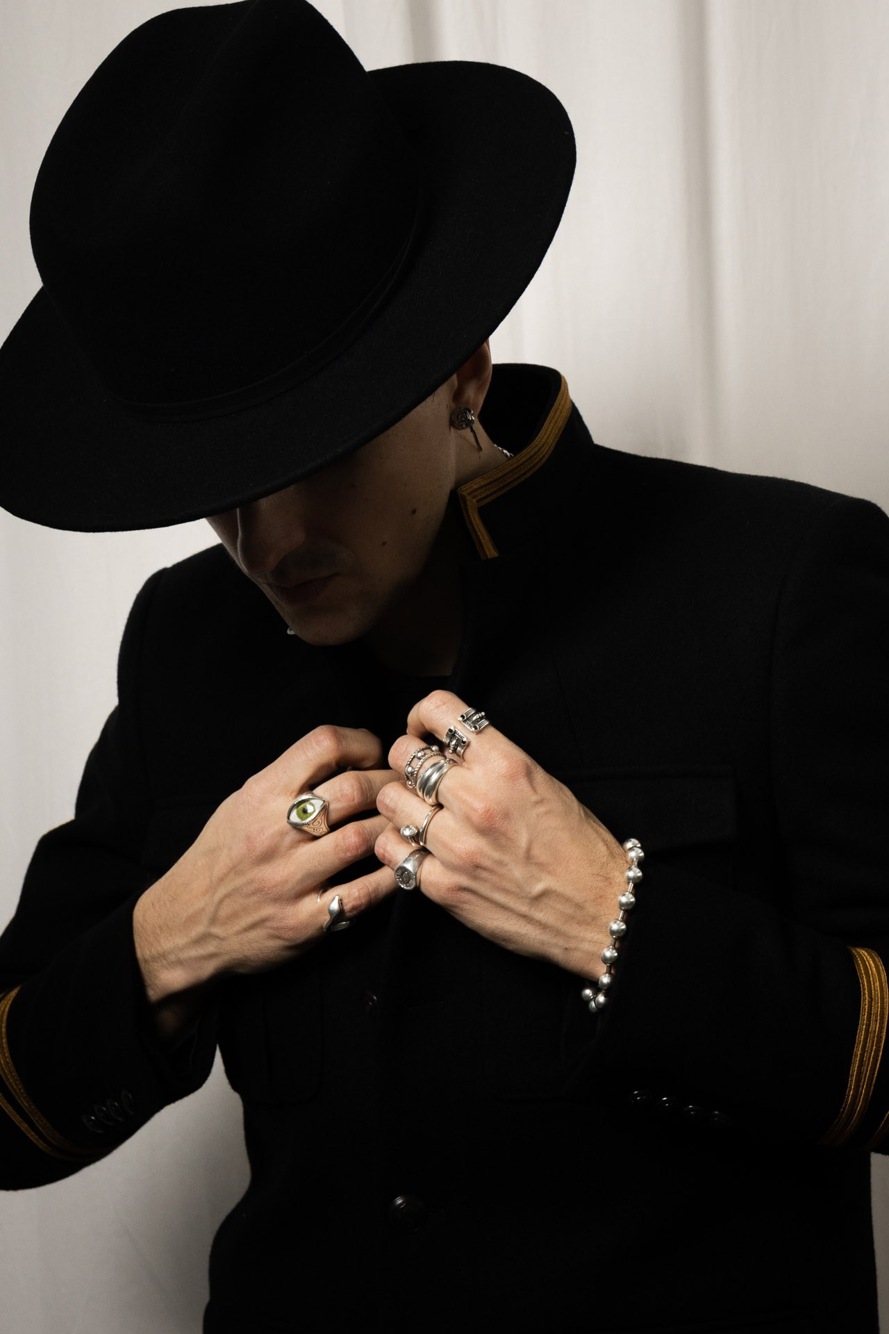 For DIBIDABO. VICTORIA SHU