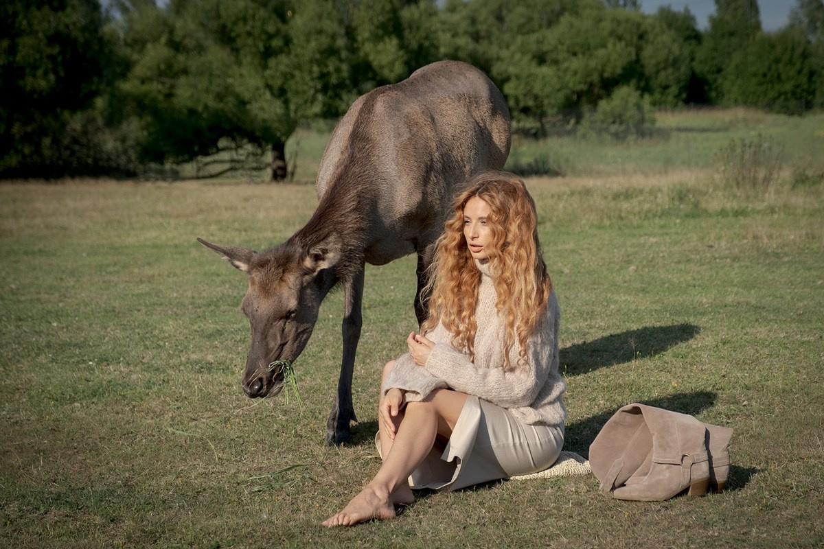 DEA (обувь). Эротико-драматический фотограф Маруся Скоробогатова