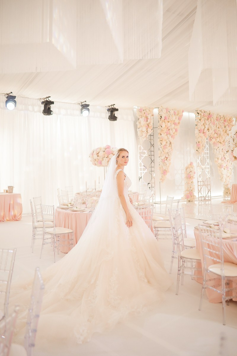 Лариса и Алексей. Dior 2017. Ксения Почтарь. Декоратор и флорист, город Владивосток