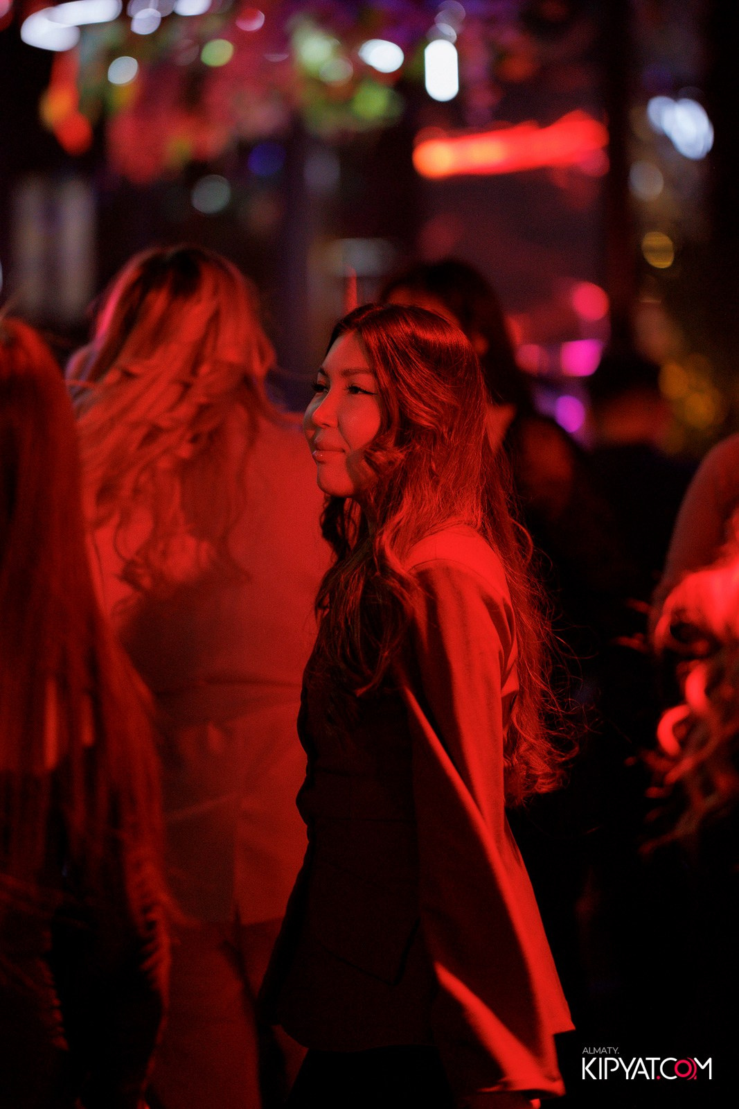 FRIENDS BAR & TERRACE. КИПЯТКОМ АЛМАТЫ! Фотосъемка мероприятий в Алматы