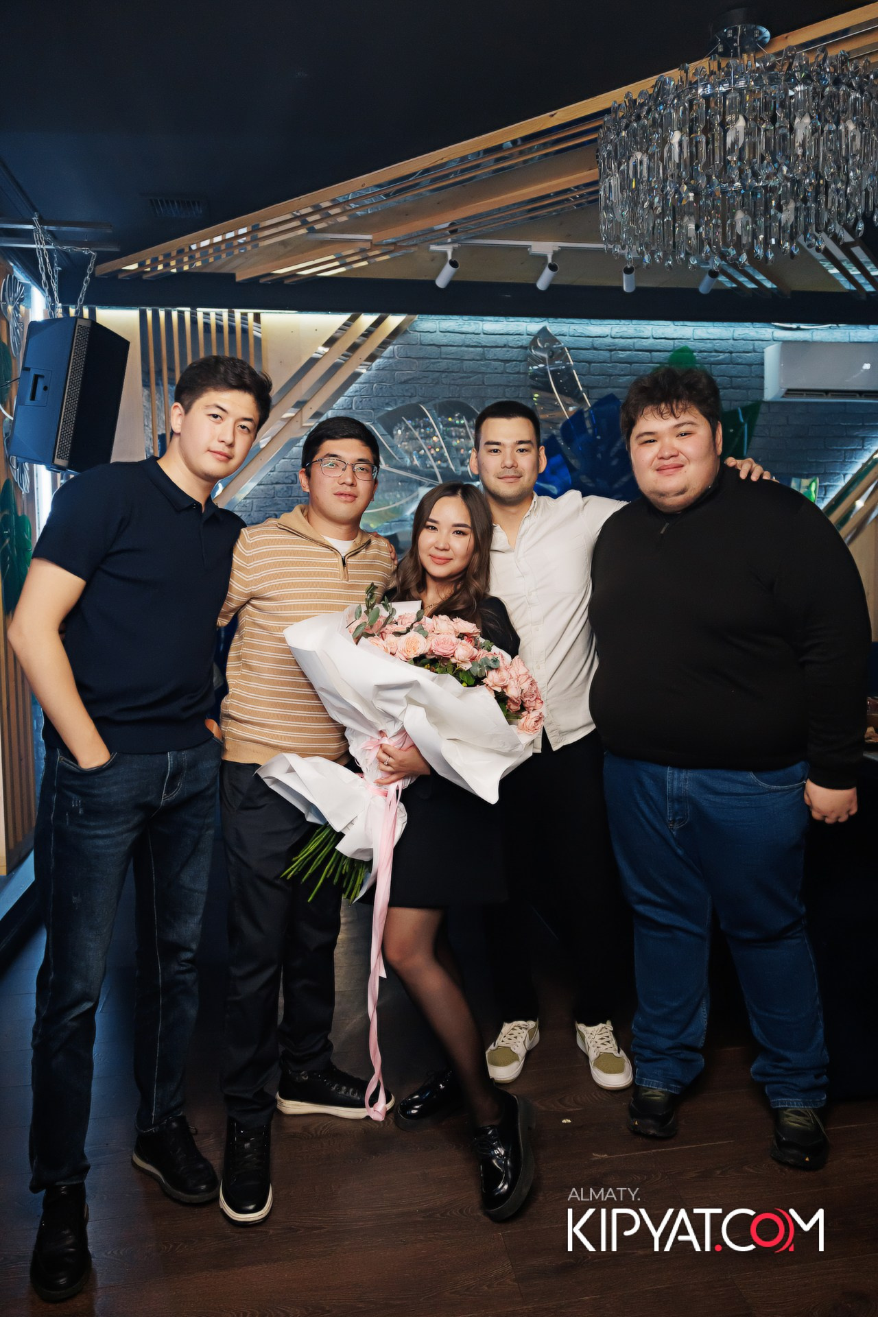 УХО И МЕДВЕДЬ НА ГАГАРИНА. КИПЯТКОМ АЛМАТЫ!