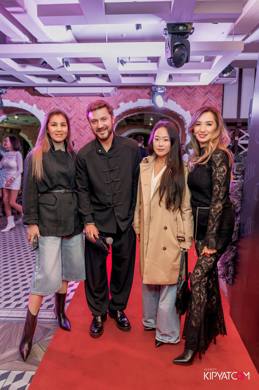 ОФИЦИАЛЬНОЕ ОТКРЫТИЕ CAFE LEFFE. КИПЯТКОМ АЛМАТЫ!