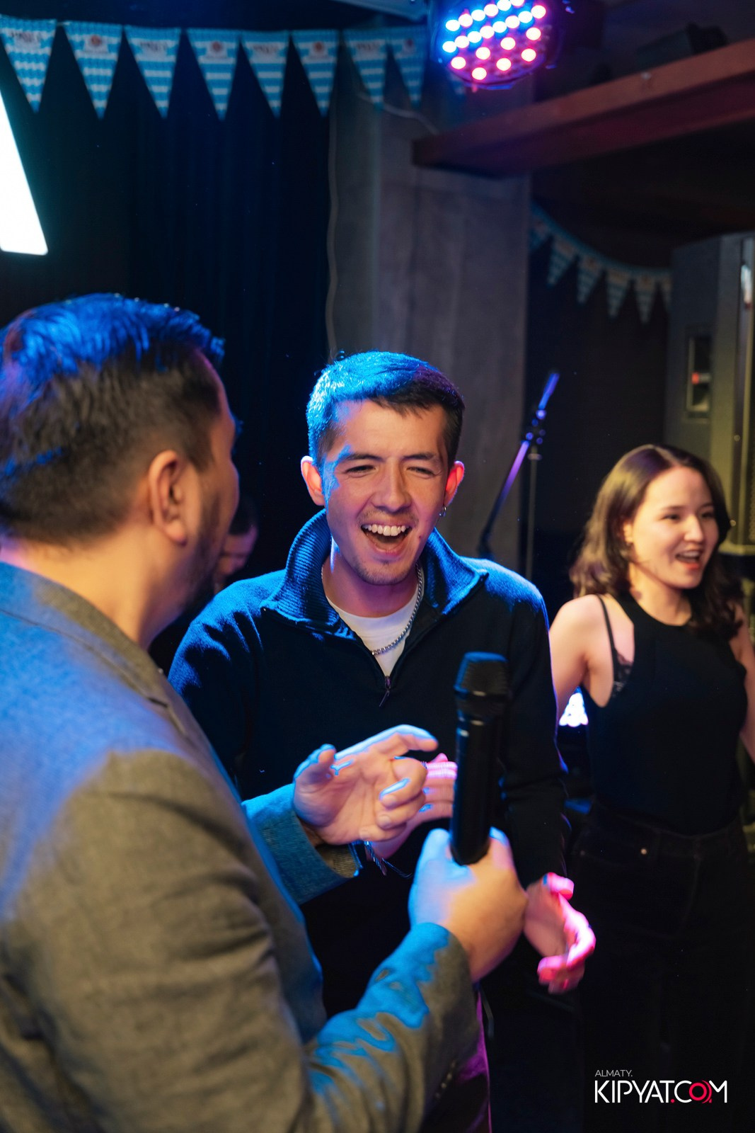 OKTOBERFEST — ПИНТА НА ГОГОЛЯ. КИПЯТКОМ АЛМАТЫ!