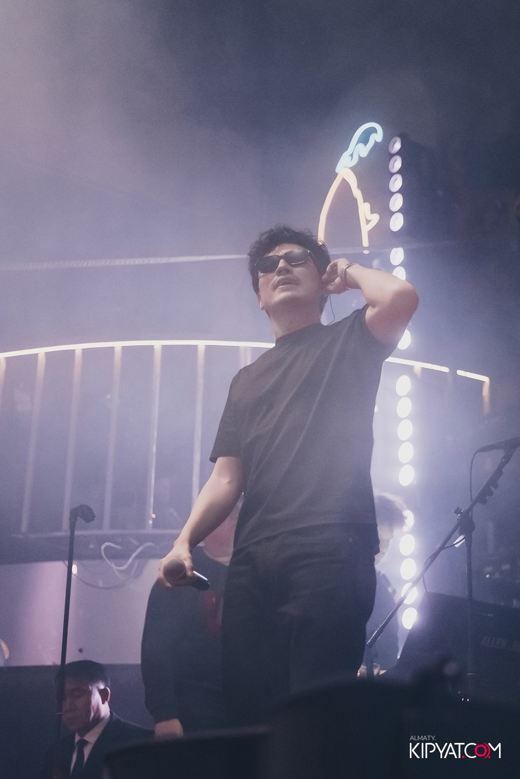 CLUB SHOW BY ИРИНА КАЙРАТОВНА В SANTA BARBARA CLUB. КИПЯТКОМ АЛМАТЫ!