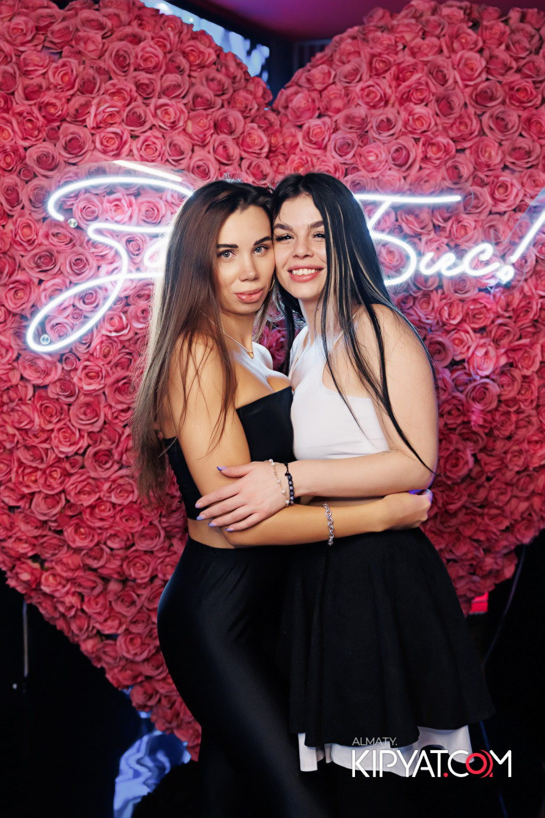 ЗАЯ, НА БИС. КИПЯТКОМ АЛМАТЫ!