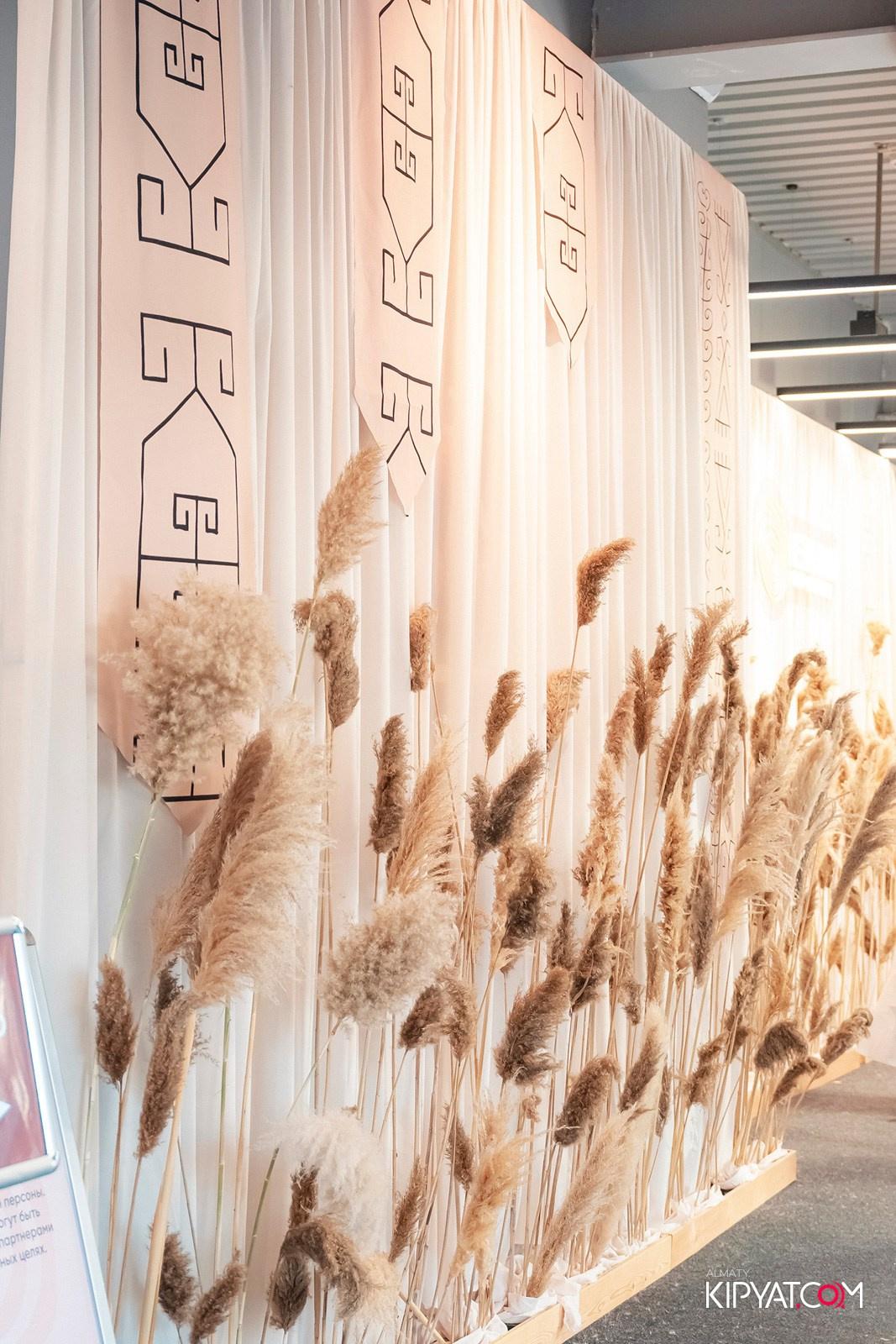 ETHNO POP-UP STORE, SABANTOI B SADU ARENA. КИПЯТКОМ АЛМАТЫ!