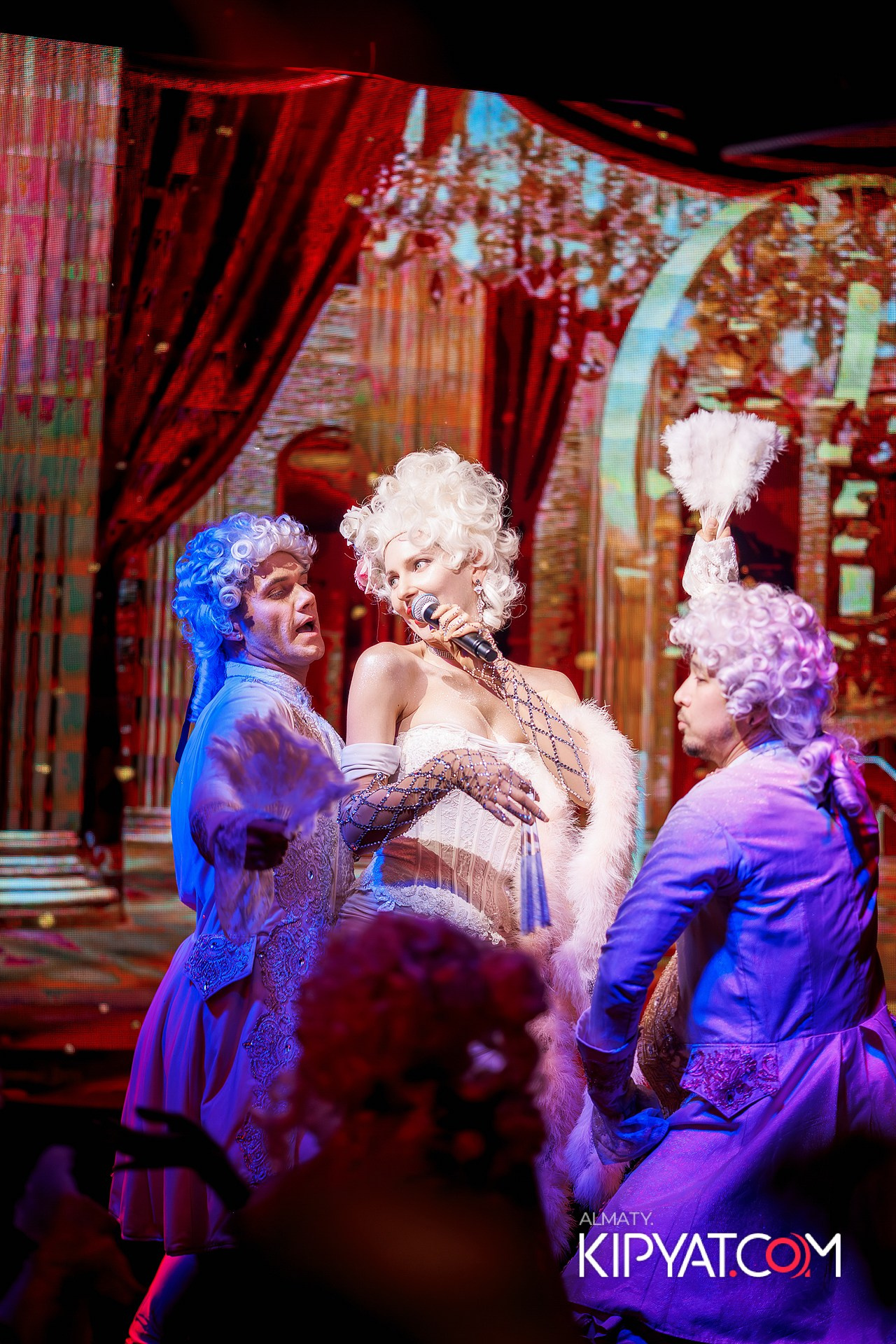 QUEST PISTOLS В РЕСТОРАНЕ NINO. КИПЯТКОМ АЛМАТЫ!