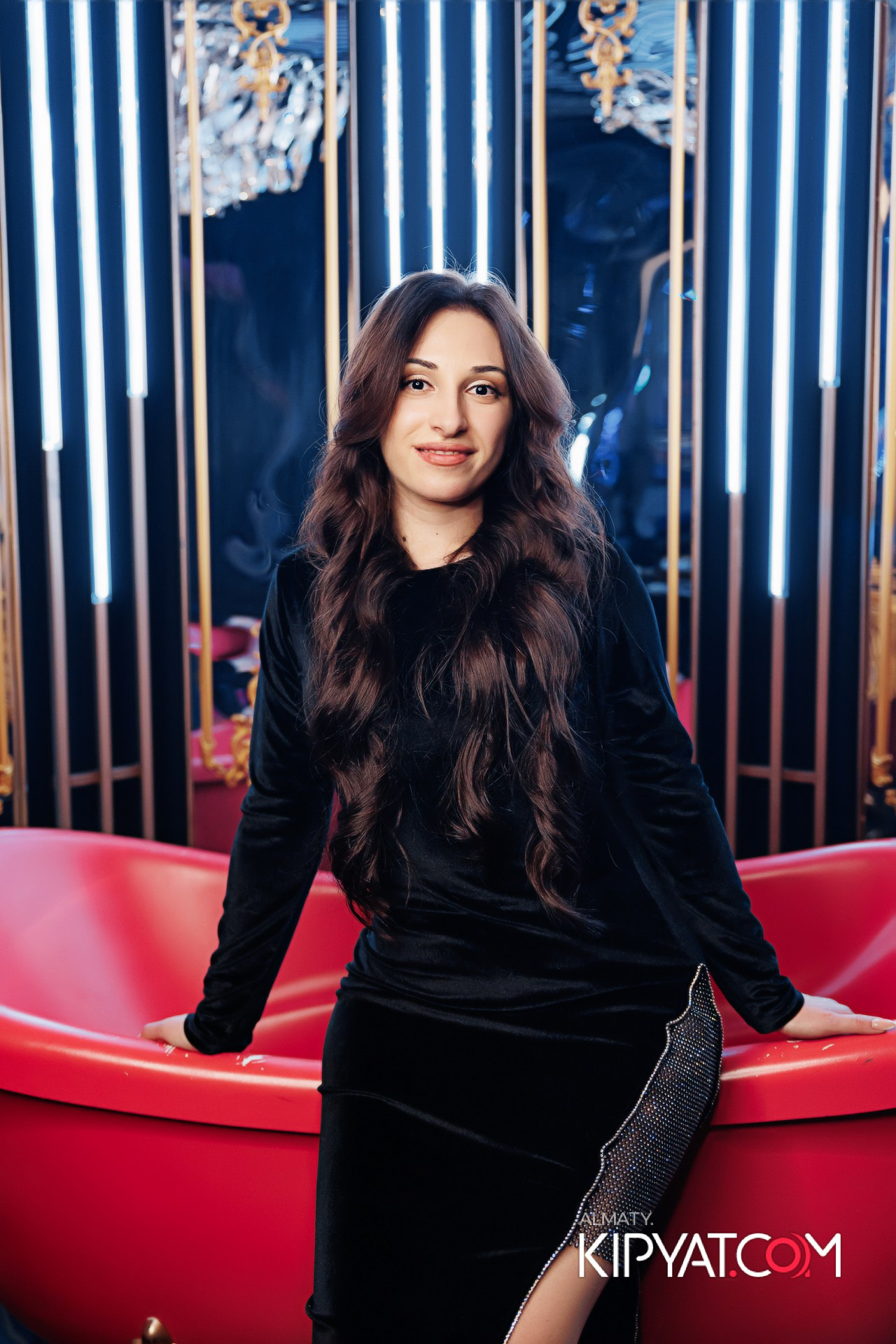 ЗАЯ, НА БИС!. КИПЯТКОМ АЛМАТЫ!