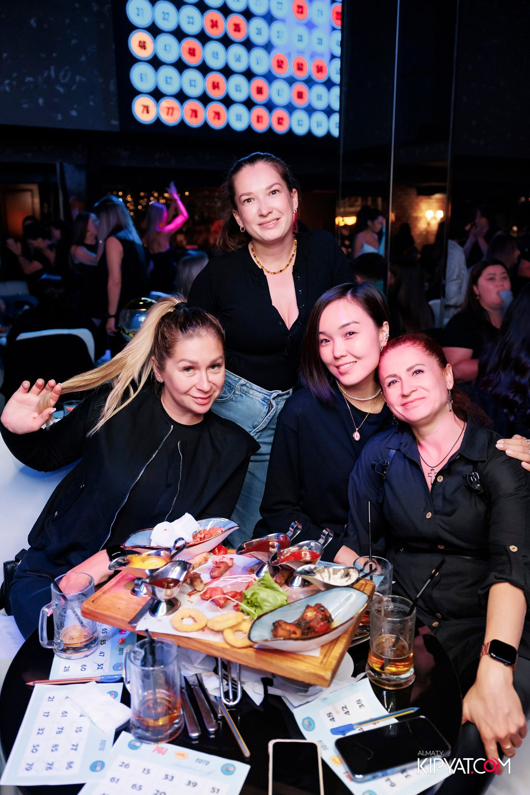 МУЗЫКАЛЬНОЕ ЛОТО В HIT RETRO. КИПЯТКОМ АЛМАТЫ!