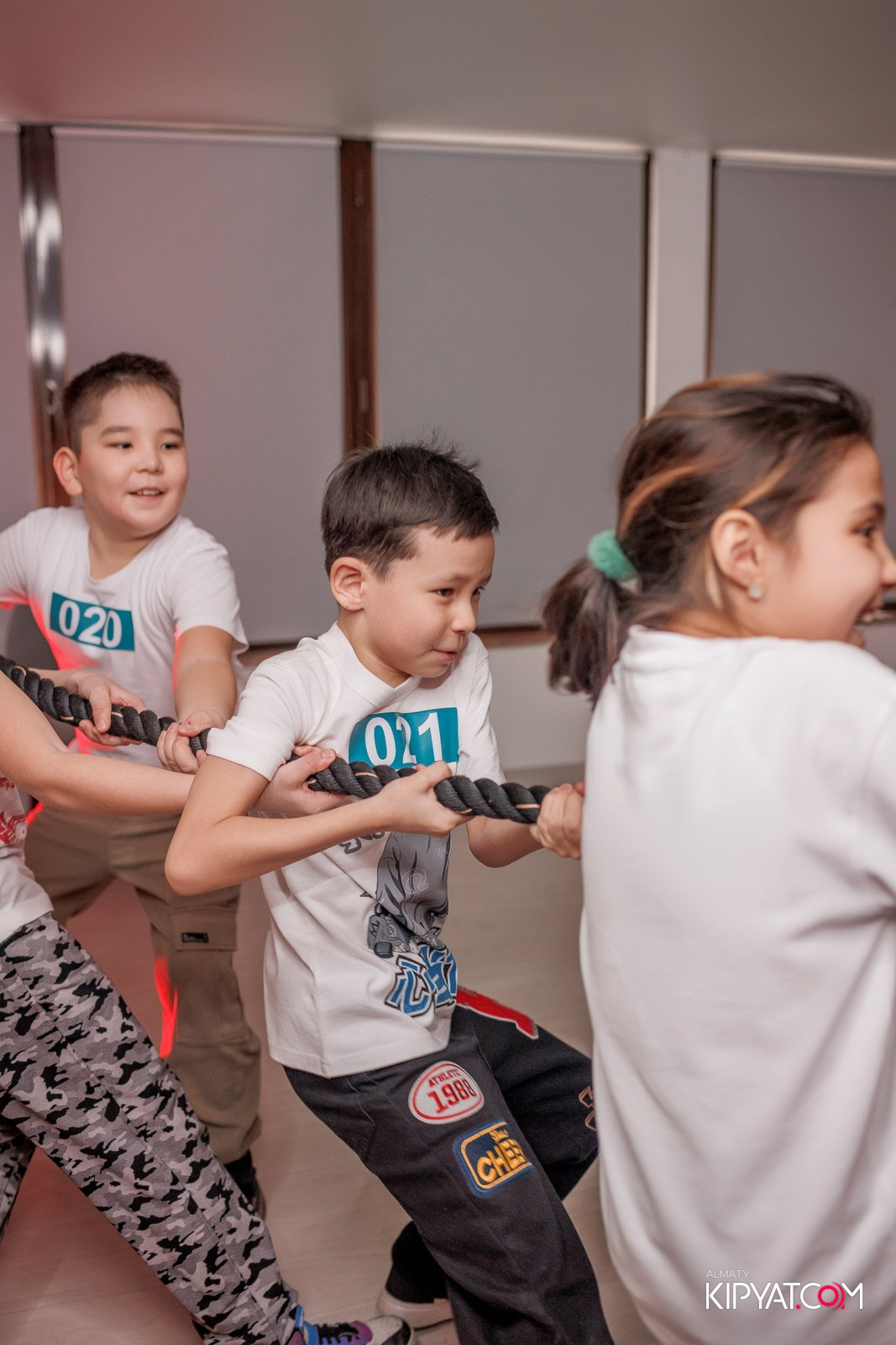 КВЕСТ-ШОУ ALAROVICH / ИГРА В КАЛЬМАРА. КИПЯТКОМ АЛМАТЫ!