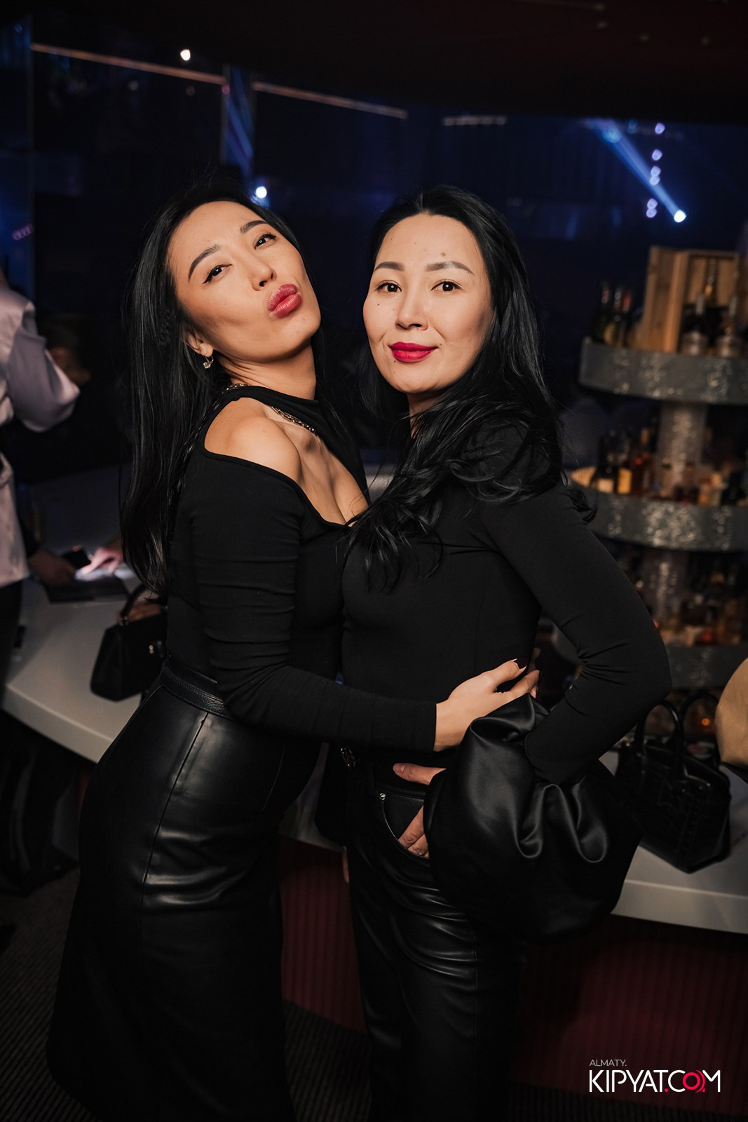 CLUB SHOW BY ИРИНА КАЙРАТОВНА В SANTA BARBARA CLUB. КИПЯТКОМ АЛМАТЫ!