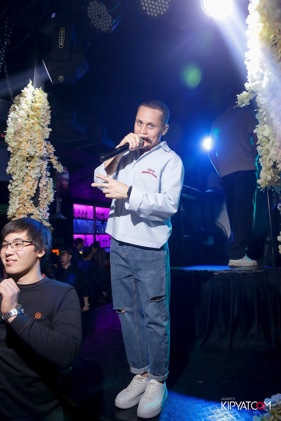 UYAT EMES BAR. КИПЯТКОМ АЛМАТЫ!