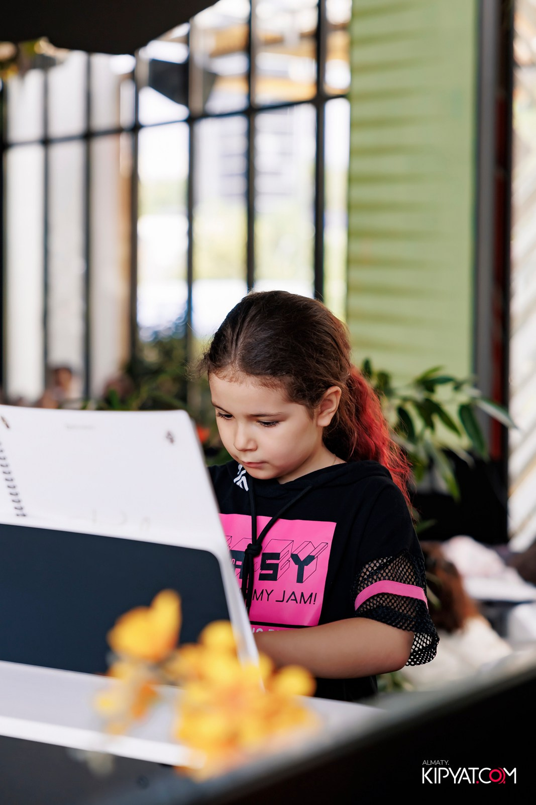 ОТЧЕТНЫЙ КОНЦЕРТ СТУДИИ «SUNPIANO». КИПЯТКОМ АЛМАТЫ!