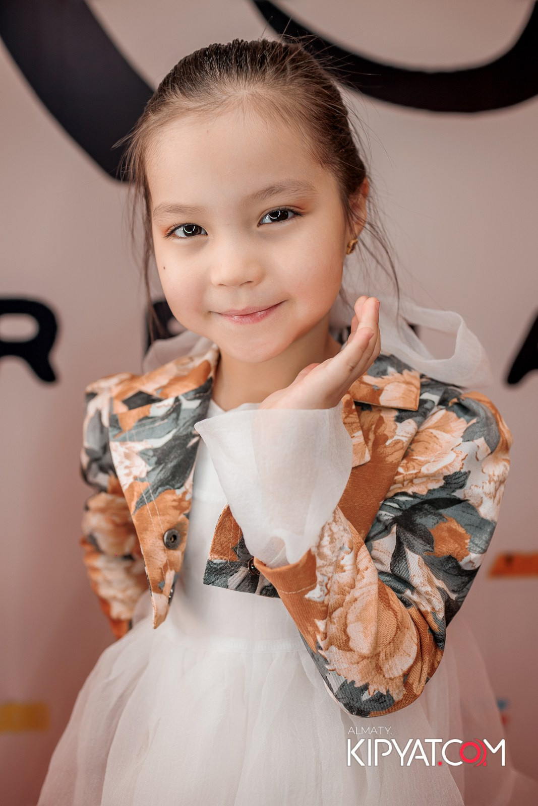 ПРЕЗЕНТАЦИЯ 9 ГРУППЫ КИНОПРОЕКТА «STARBALALAR». КИПЯТКОМ АЛМАТЫ!