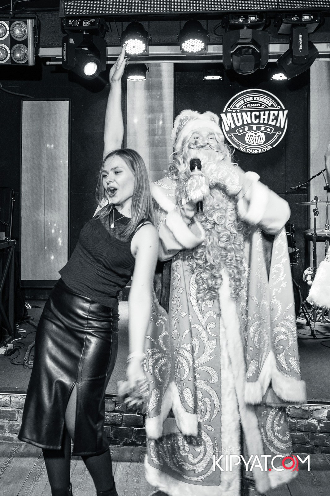 MUNCHEN PUB НА ПАНФИЛОВА. КИПЯТКОМ АЛМАТЫ!