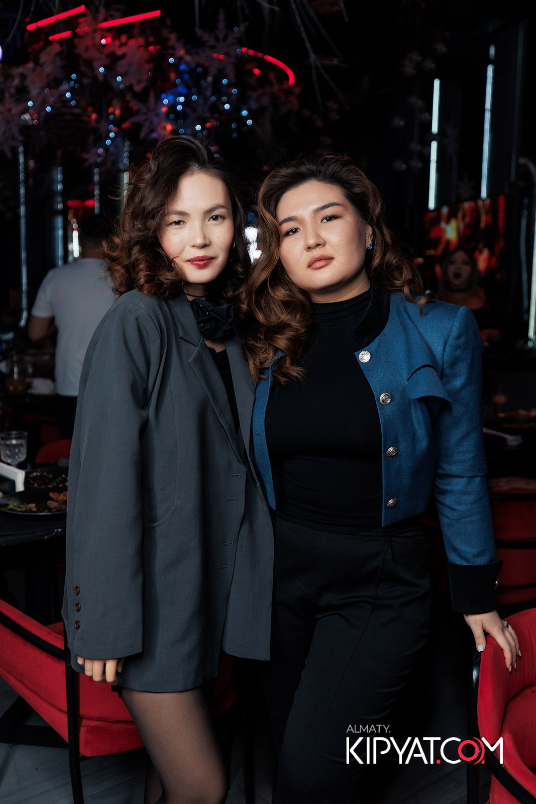 FRIENDS BAR & TERRACE. КИПЯТКОМ АЛМАТЫ!