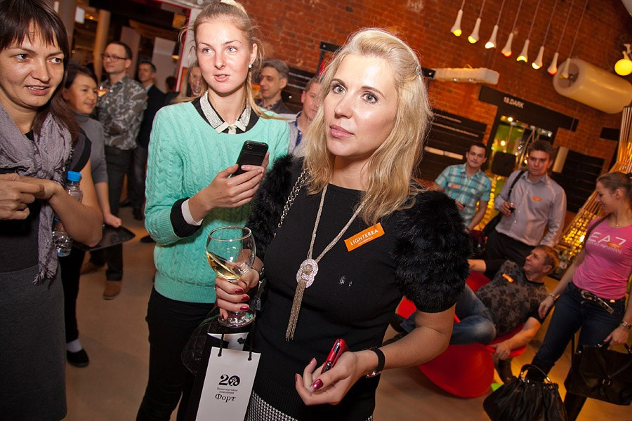 Презентация итальянской мебели в салоне LIGHTERRA, октябрь 2012. Портретные фотографы в Москве — Анна и Алексей Бородины