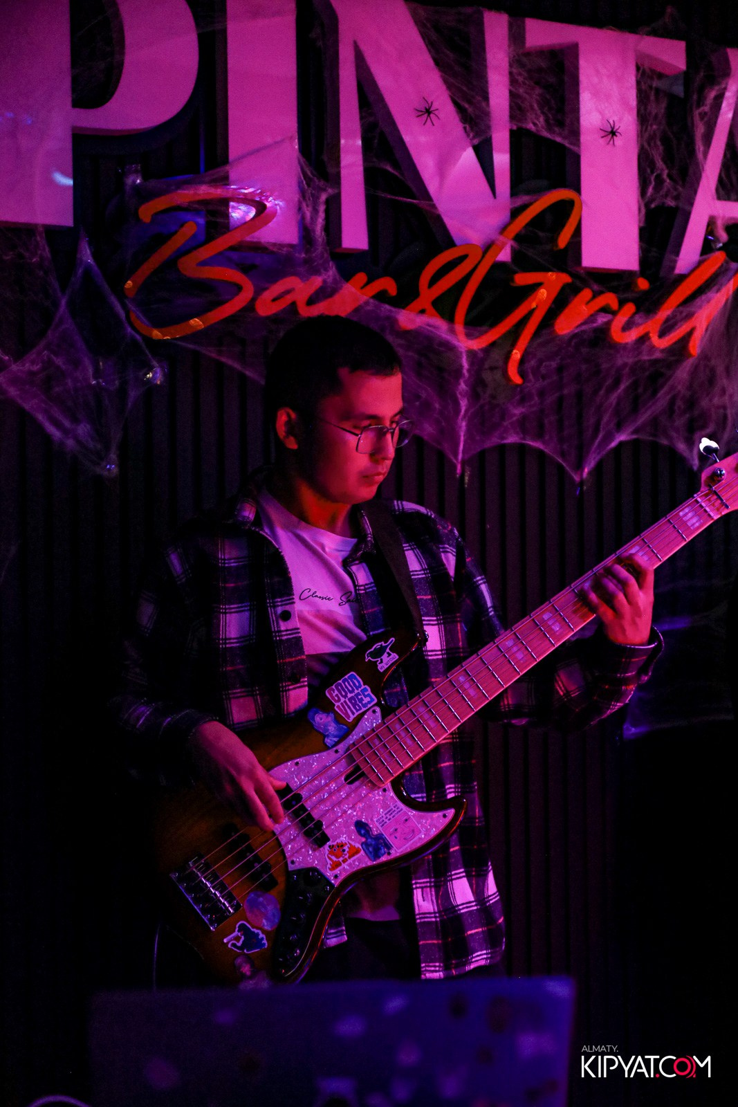 HALLOWEEN — ПИНТА НА ГОГОЛЯ. КИПЯТКОМ АЛМАТЫ!