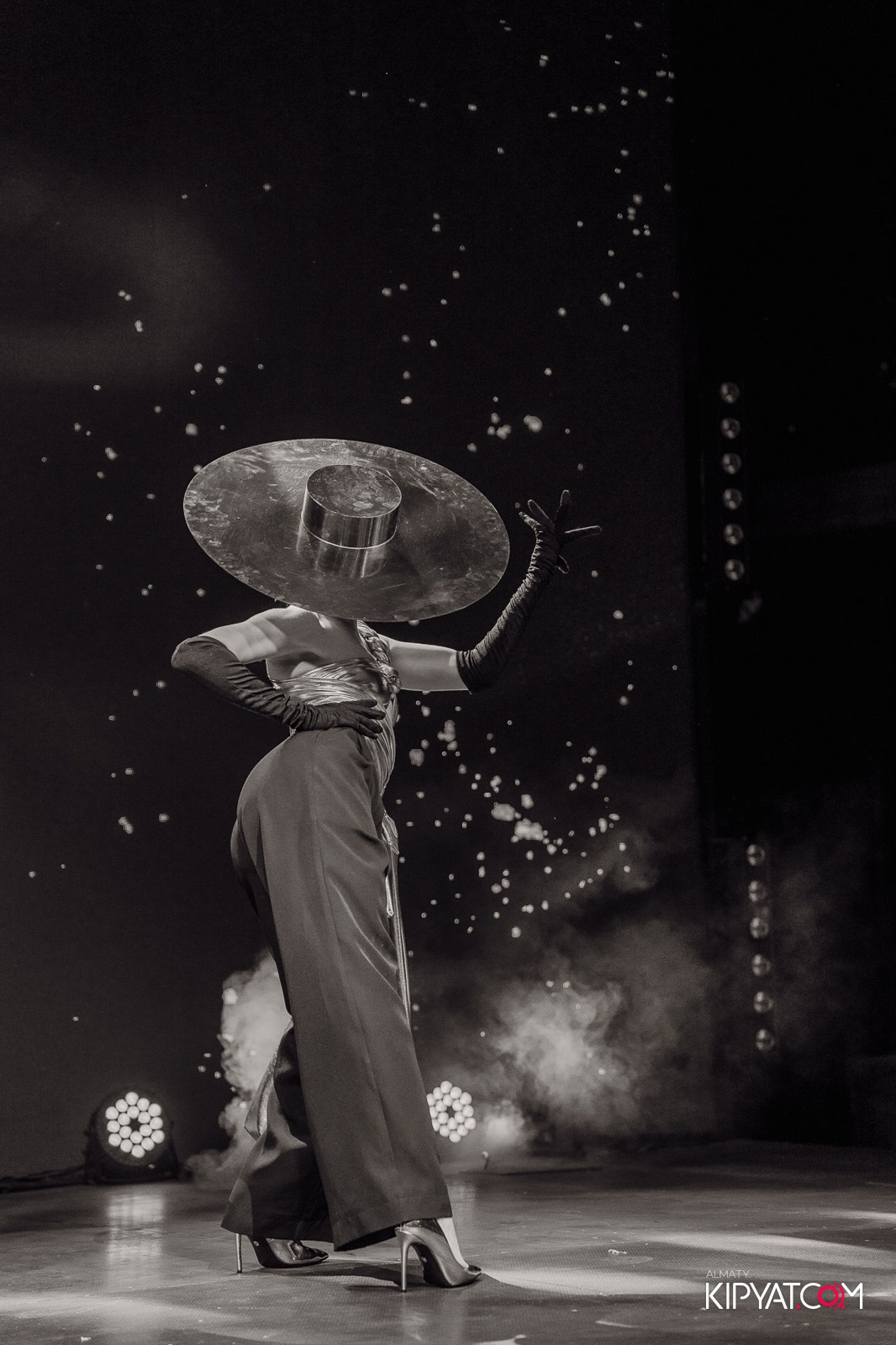 QUEEN. КИПЯТКОМ АЛМАТЫ!