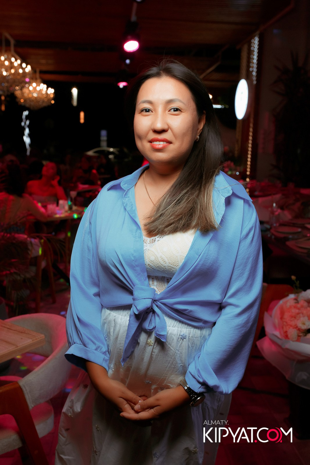 FRIENDS BAR & TERRACE. КИПЯТКОМ АЛМАТЫ!