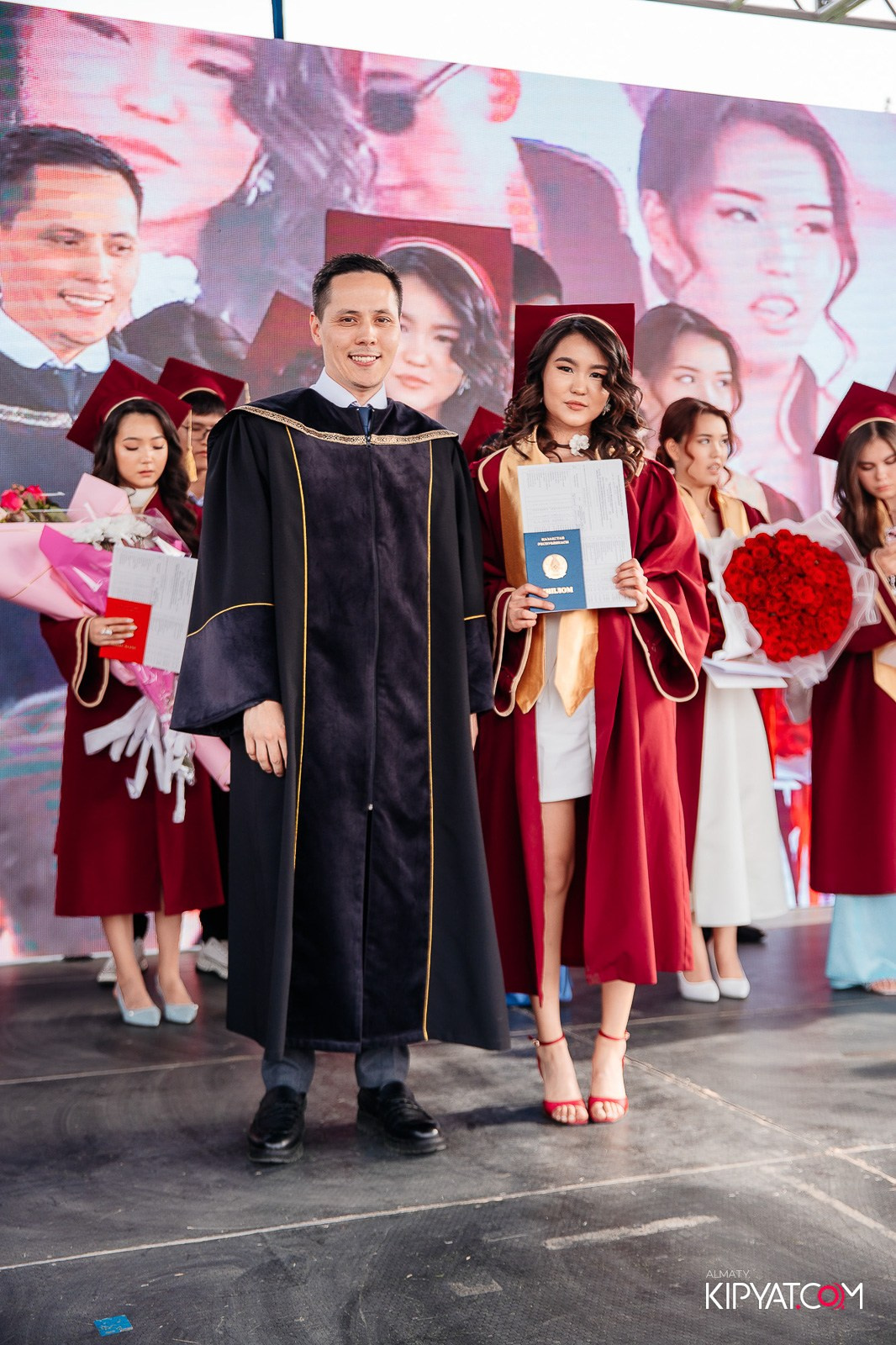 ВРУЧЕНИЕ ДИПЛОМОВ — НАРХОЗ КОЛЛЕДЖ. Part 4. КИПЯТКОМ АЛМАТЫ!