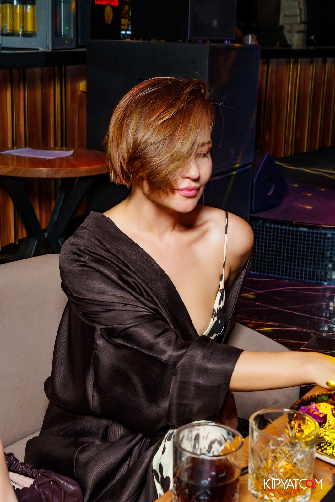 MOOD KARAOKE S TERRACE. КИПЯТКОМ АЛМАТЫ!