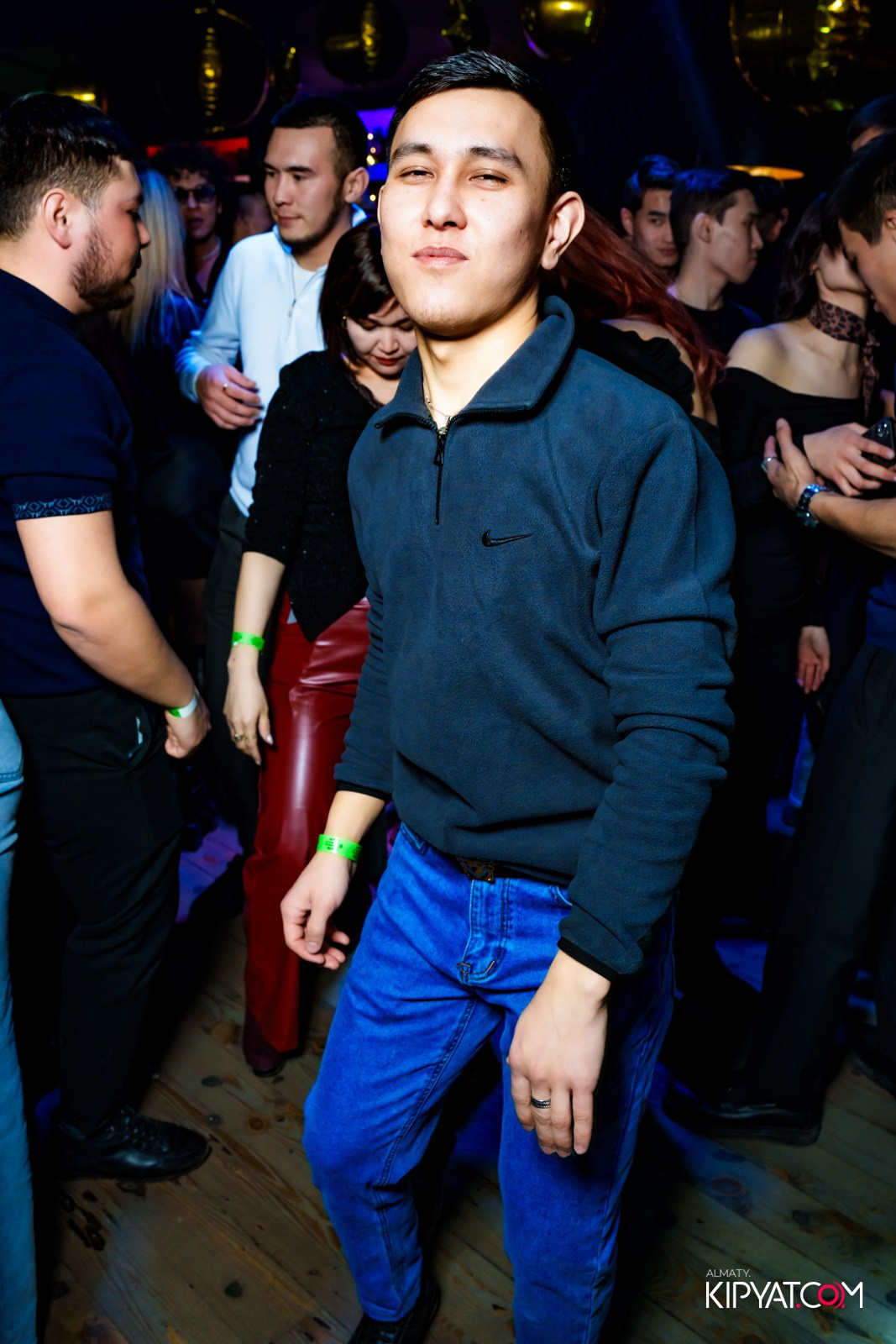 UYAT EMES BAR. КИПЯТКОМ АЛМАТЫ! Фотосъемка мероприятий в Алматы