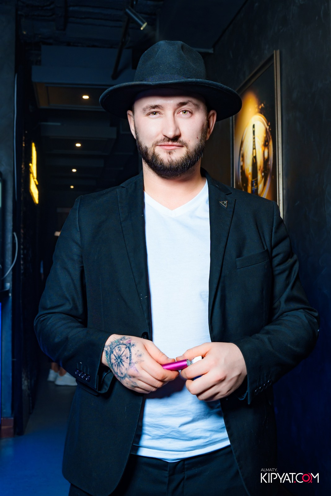 LAUREATE KARAOKE HALL. КИПЯТКОМ АЛМАТЫ!