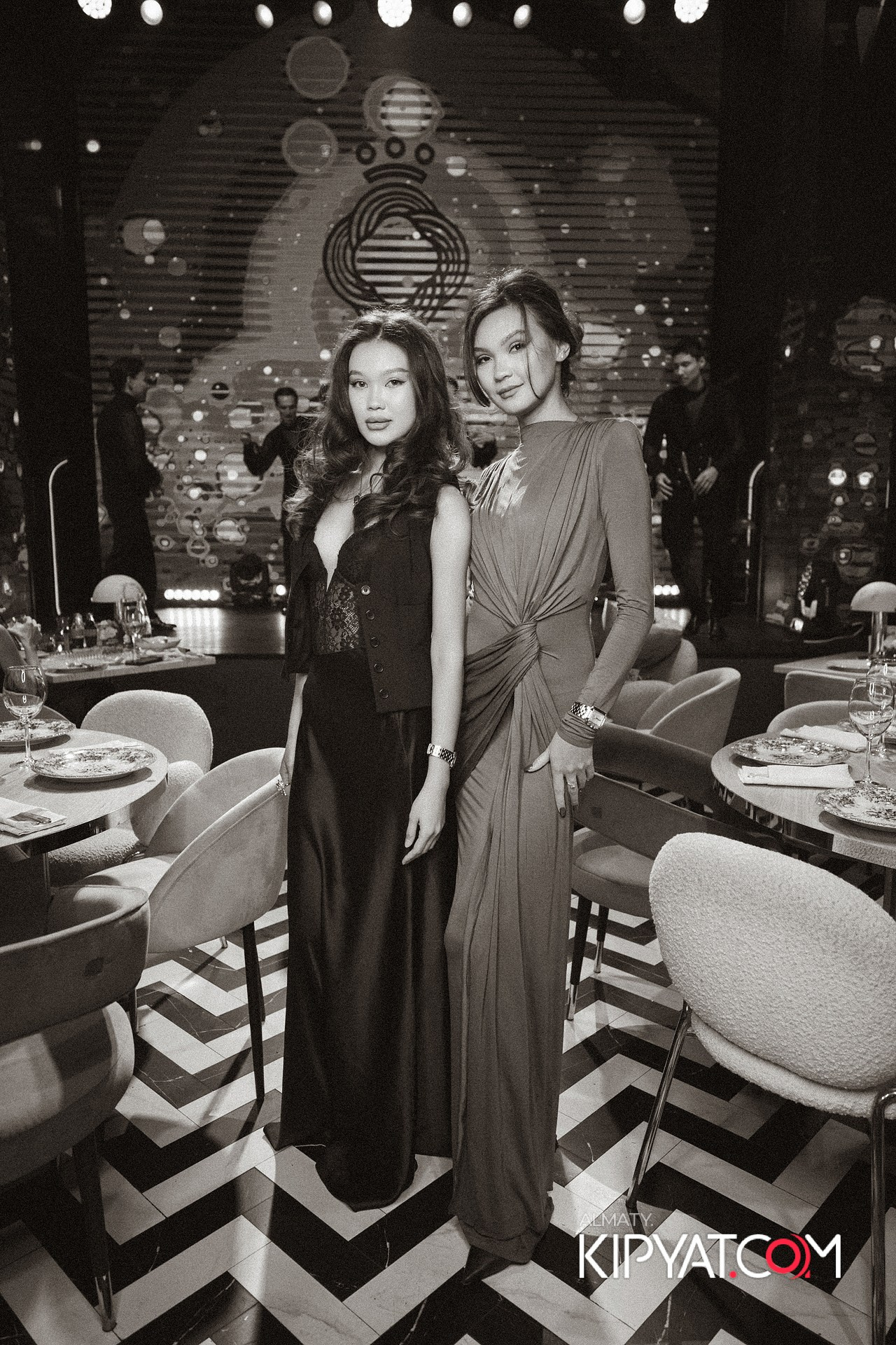 QUEEN. КИПЯТКОМ АЛМАТЫ!