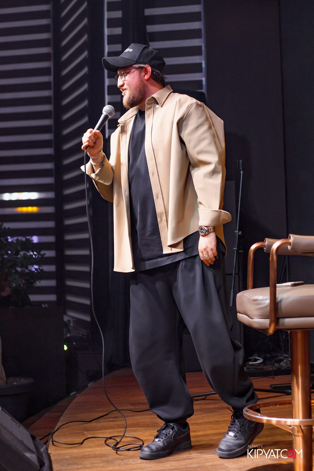 STAND UP КОНЦЕРТ АЛЕКСАНДРА МЕРКУЛЬ. КИПЯТКОМ АЛМАТЫ! Фотосъемка мероприятий в Алматы