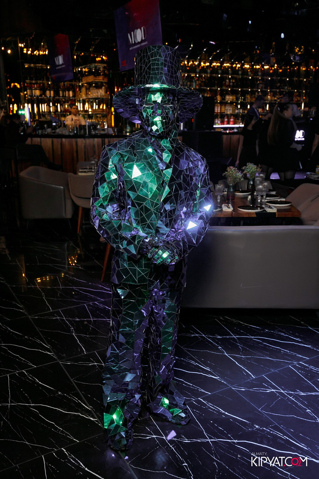 MOOD KARAOKE & TERRACE. КИПЯТКОМ АЛМАТЫ!