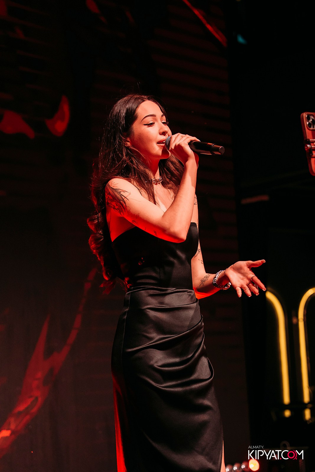 QUEEN. КИПЯТКОМ АЛМАТЫ!