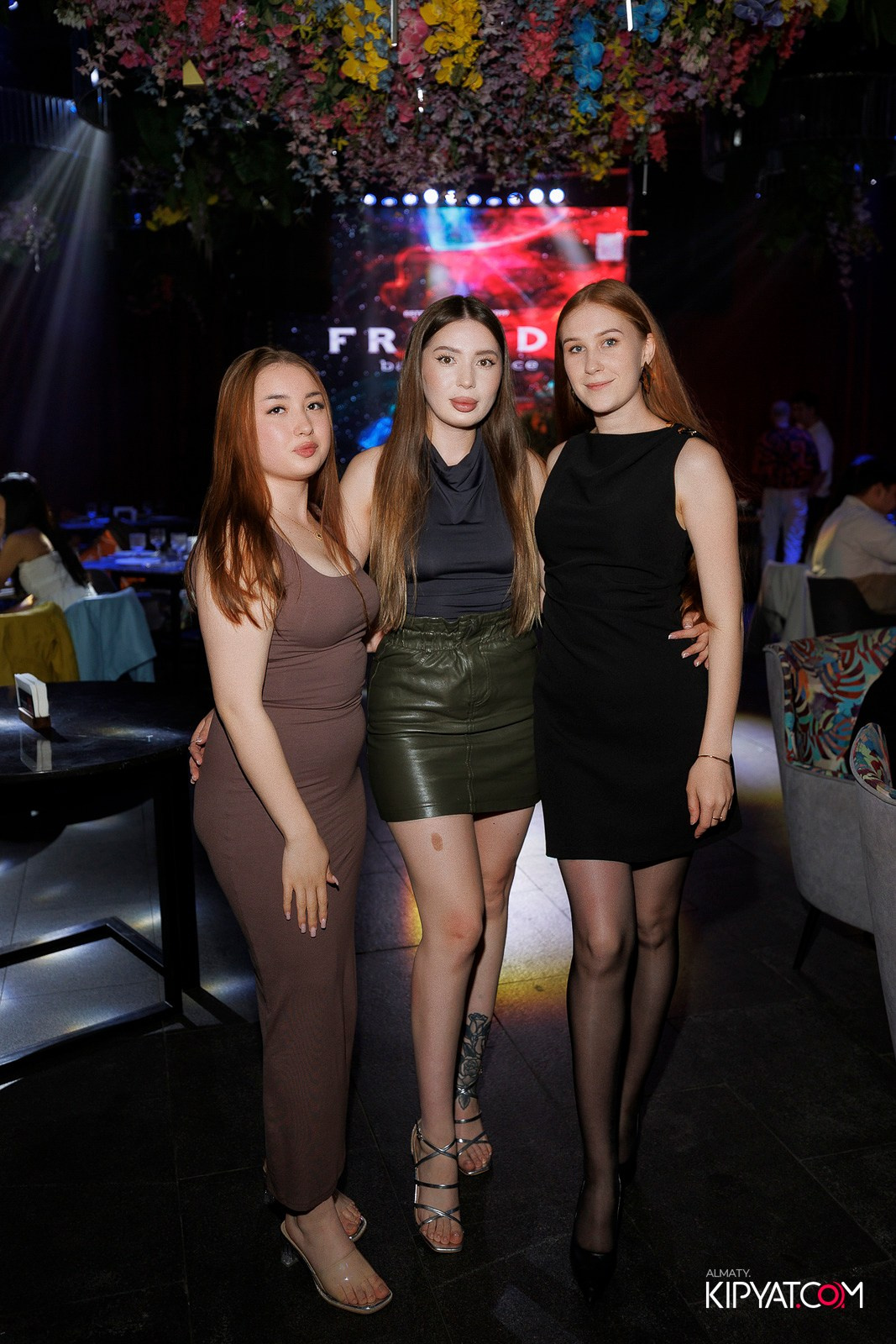 FRIENDS BAR & TERRACE. КИПЯТКОМ АЛМАТЫ! Фотосъемка мероприятий в Алматы