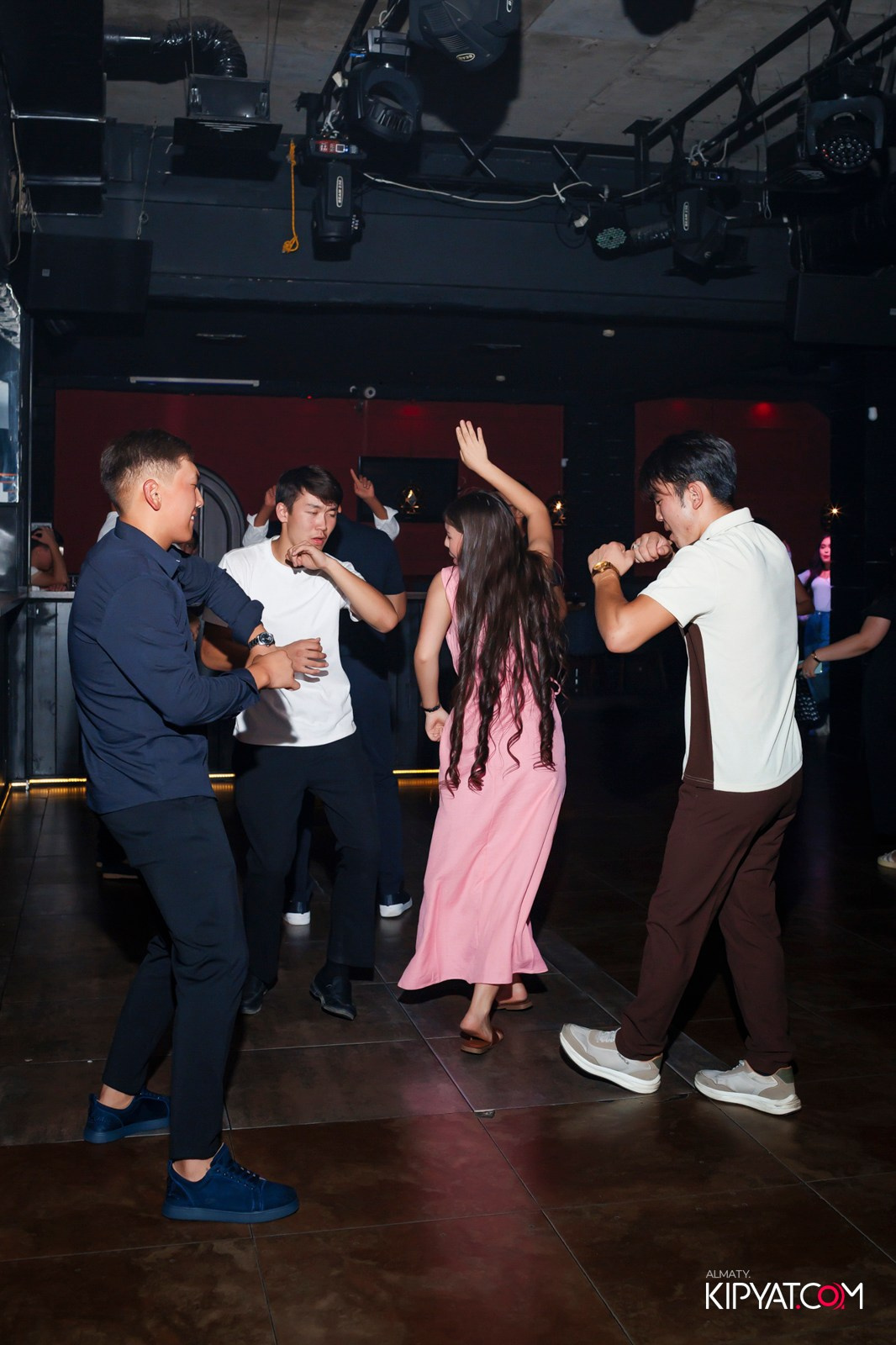 ARAGOSTA. КИПЯТКОМ АЛМАТЫ! Фотосъемка мероприятий в Алматы