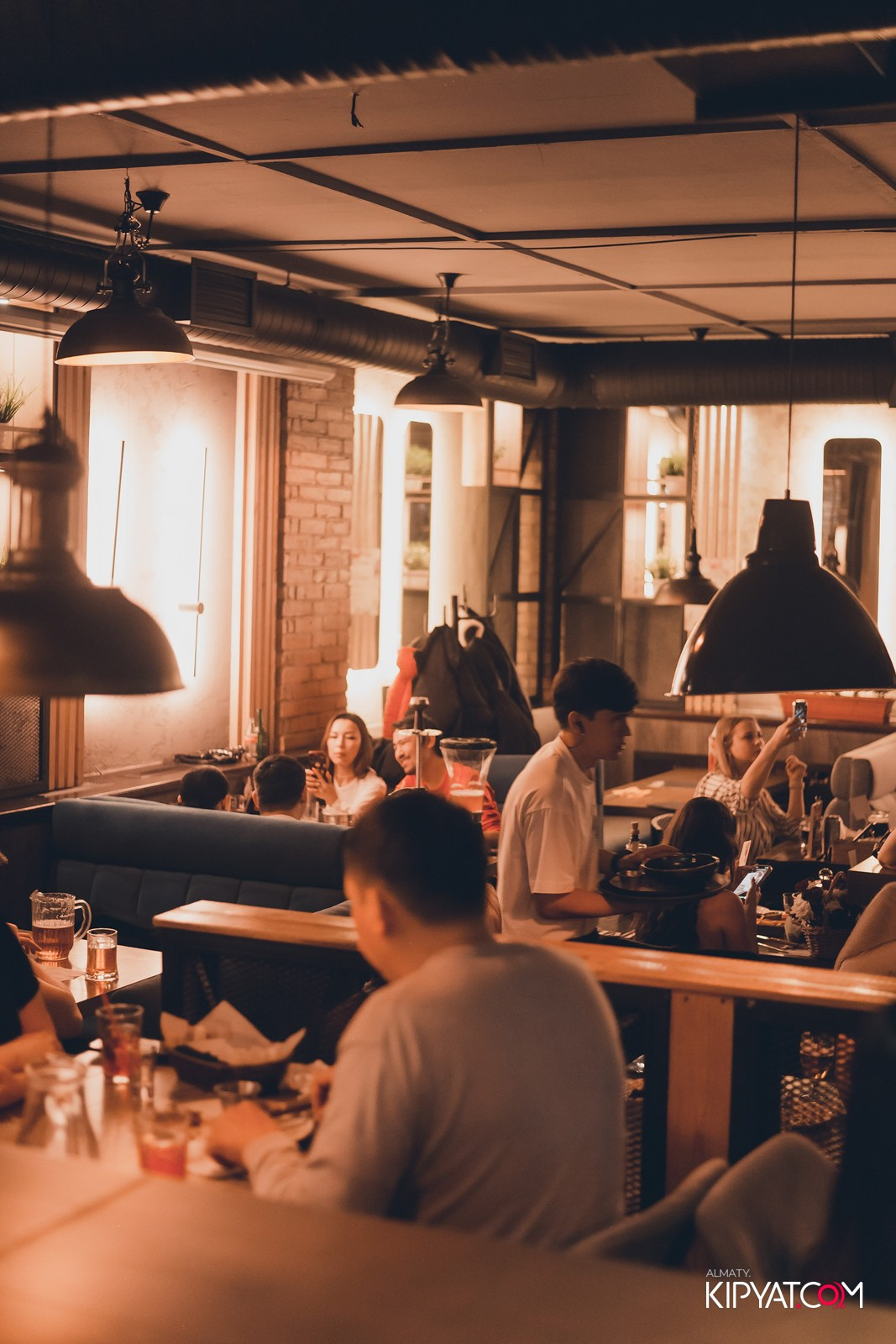 ПИНТА НА АУЭЗОВА. КИПЯТКОМ АЛМАТЫ!