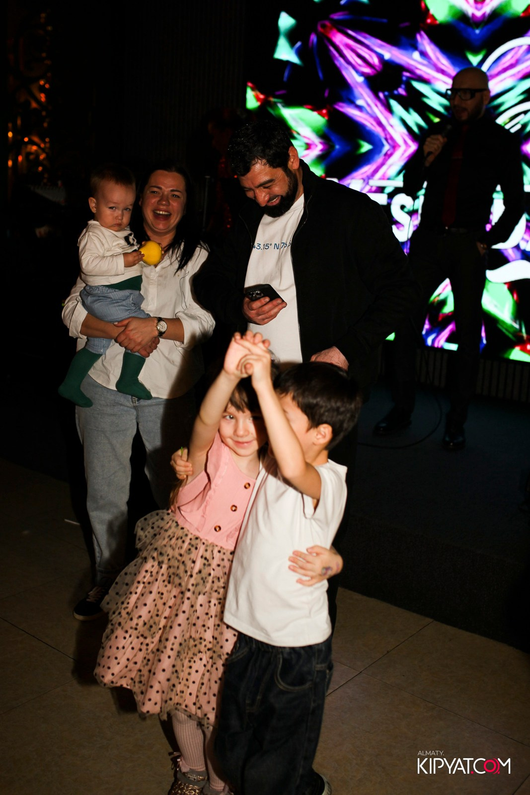 РЕСТОРАН ВЕСЕЛИДЗЕ НА ШЕВЧЕНКО. КИПЯТКОМ АЛМАТЫ! Фотосъемка мероприятий в Алматы