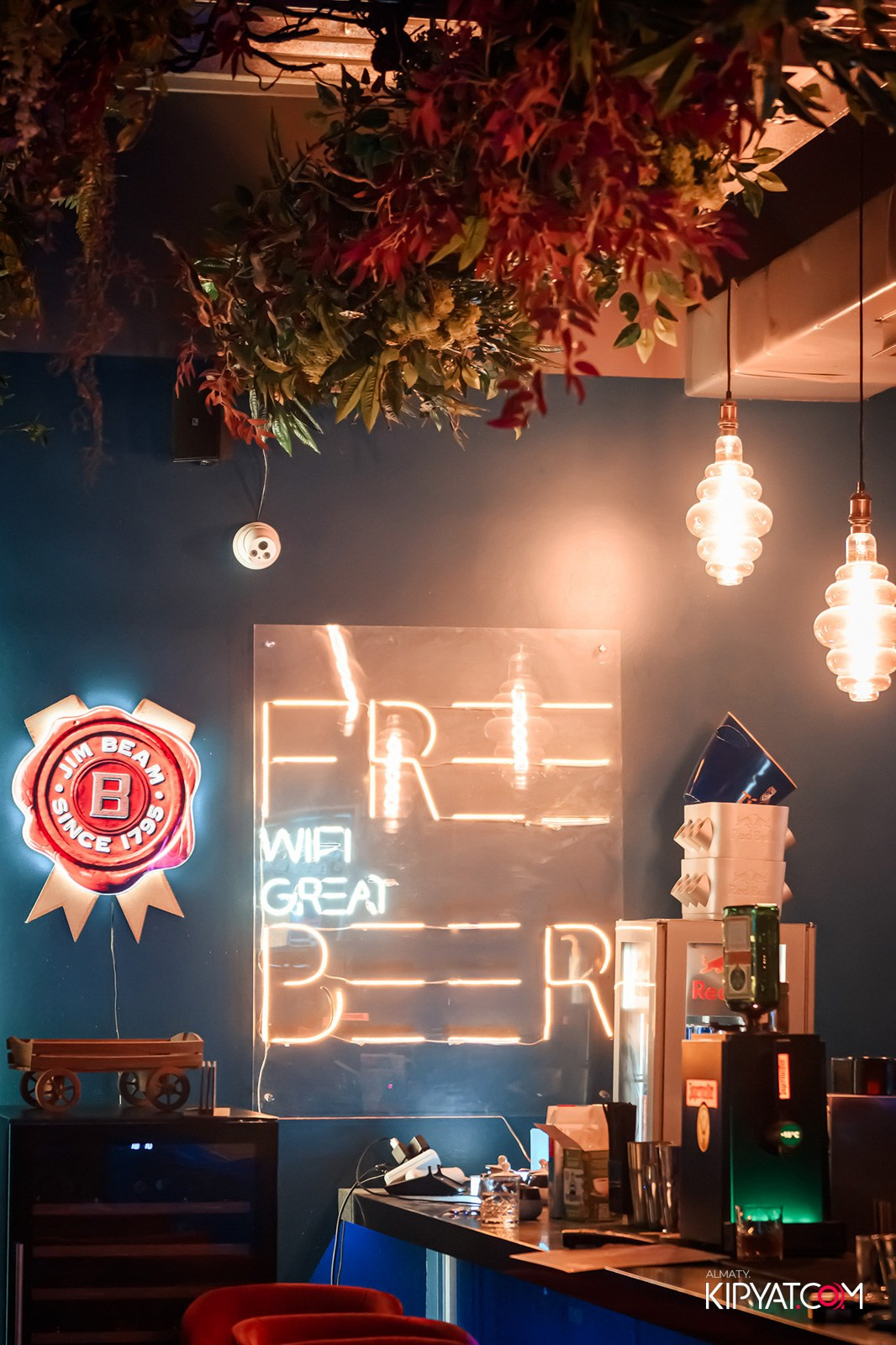 VICE CITY. КИПЯТКОМ АЛМАТЫ! Фотосъемка мероприятий в Алматы