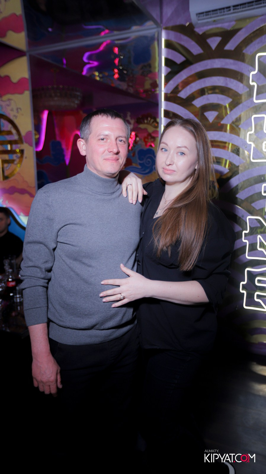 УХО И МЕДВЕДЬ НА САИНА. КИПЯТКОМ АЛМАТЫ! Фотосъемка мероприятий в Алматы