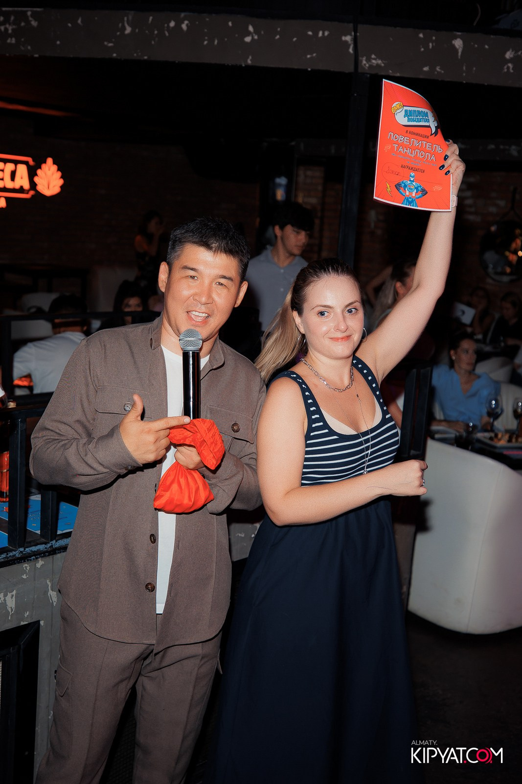 МУЗЫКАЛЬНОЕ ЛОТО В HIT RETRO. КИПЯТКОМ АЛМАТЫ!