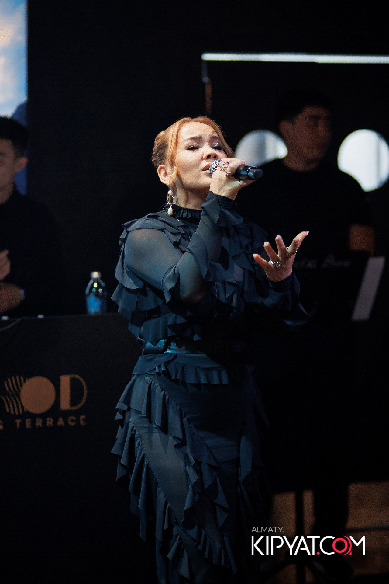 MOOD KARAOKE & TERRACE. КИПЯТКОМ АЛМАТЫ!