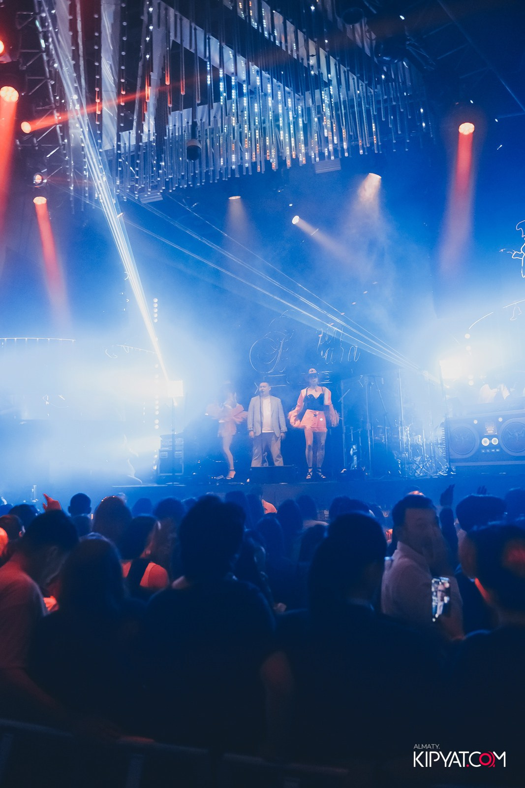 CLUB SHOW BY ИРИНА КАЙРАТОВНА В SANTA BARBARA CLUB. КИПЯТКОМ АЛМАТЫ!