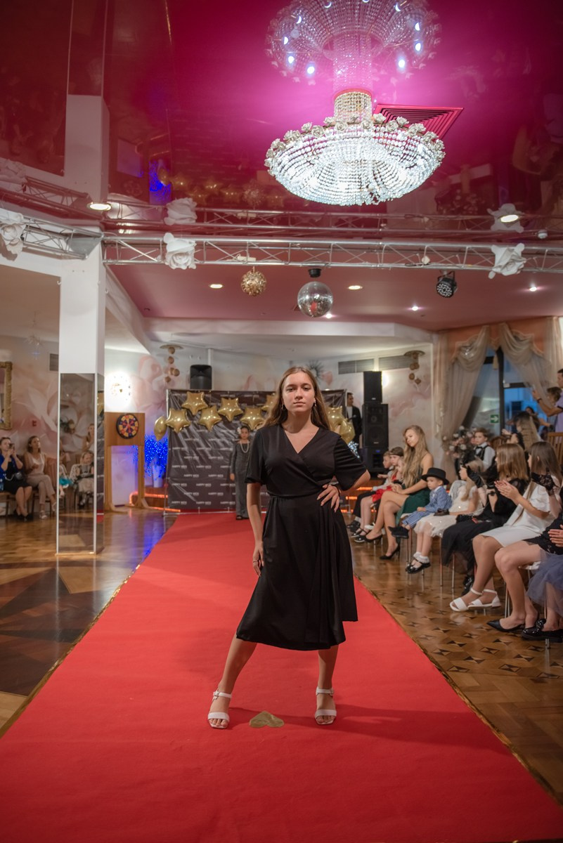 HAPPYkids дефиле санаторий Октябрьский. Семейный и коммерческий фотограф в Сочи Александр Бодунов