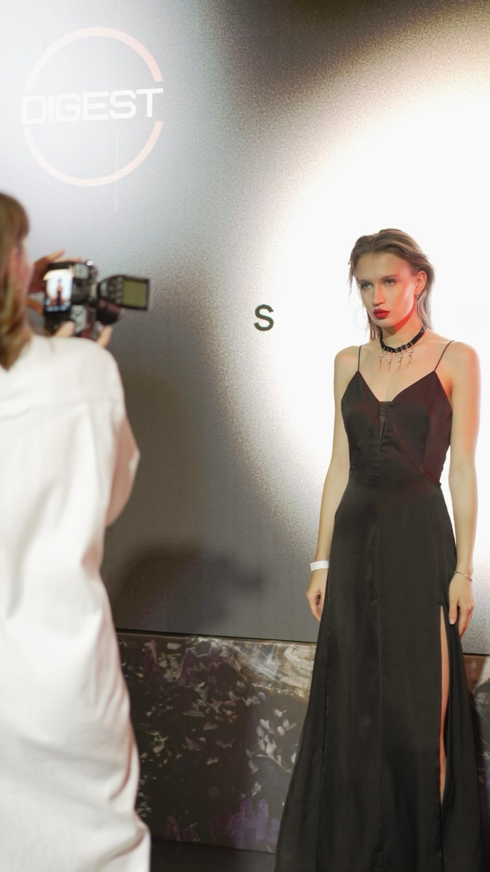 SОФИТЫ | 03.11. Фотограф, оператор и рилсмейкер в Москве — Ася Палагута