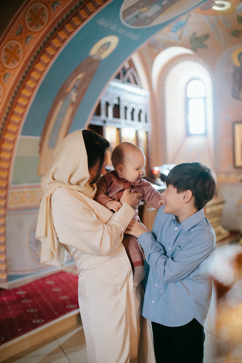 Ваш фотограф на крещение Настя Донченко. Фотограф на венчание, крещение