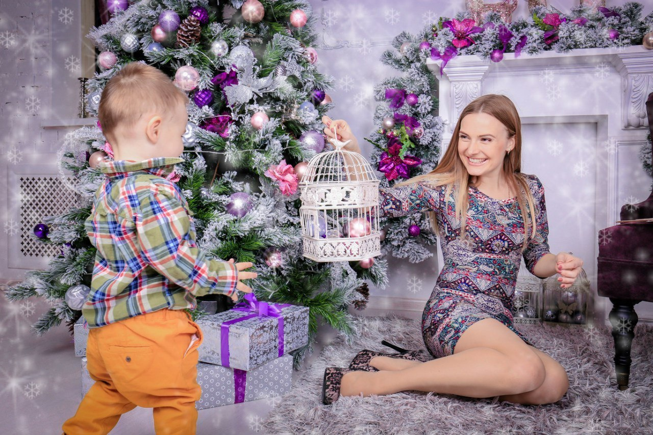 Новогодние фотосесии в фотостудии в Ростове - на - Дону. Свадебный и семейный профессиональный фотограф в Ростове-на-Дону , Кри