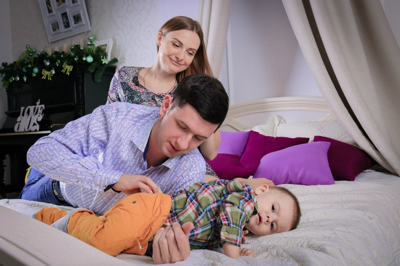 Новогодние фотосесии в фотостудии в Ростове - на - Дону. Свадебный и семейный профессиональный фотограф в Ростове-на-Дону , Кри