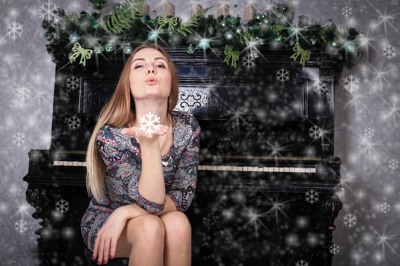 Новогодние фотосесии в фотостудии в Ростове - на - Дону. Свадебный и семейный профессиональный фотограф в Ростове-на-Дону , Кри