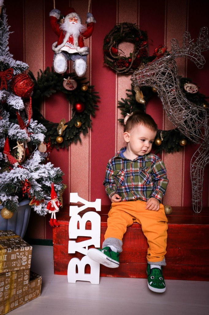 Новогодние фотосесии в фотостудии в Ростове - на - Дону. Свадебный и семейный профессиональный фотограф в Ростове-на-Дону , Кри